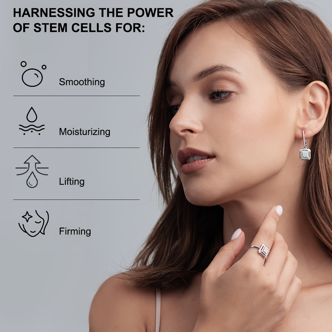 Mulher usando brincos elegantes, destacando benefícios de creme facial com retinol e colágeno como suavidade e lifting