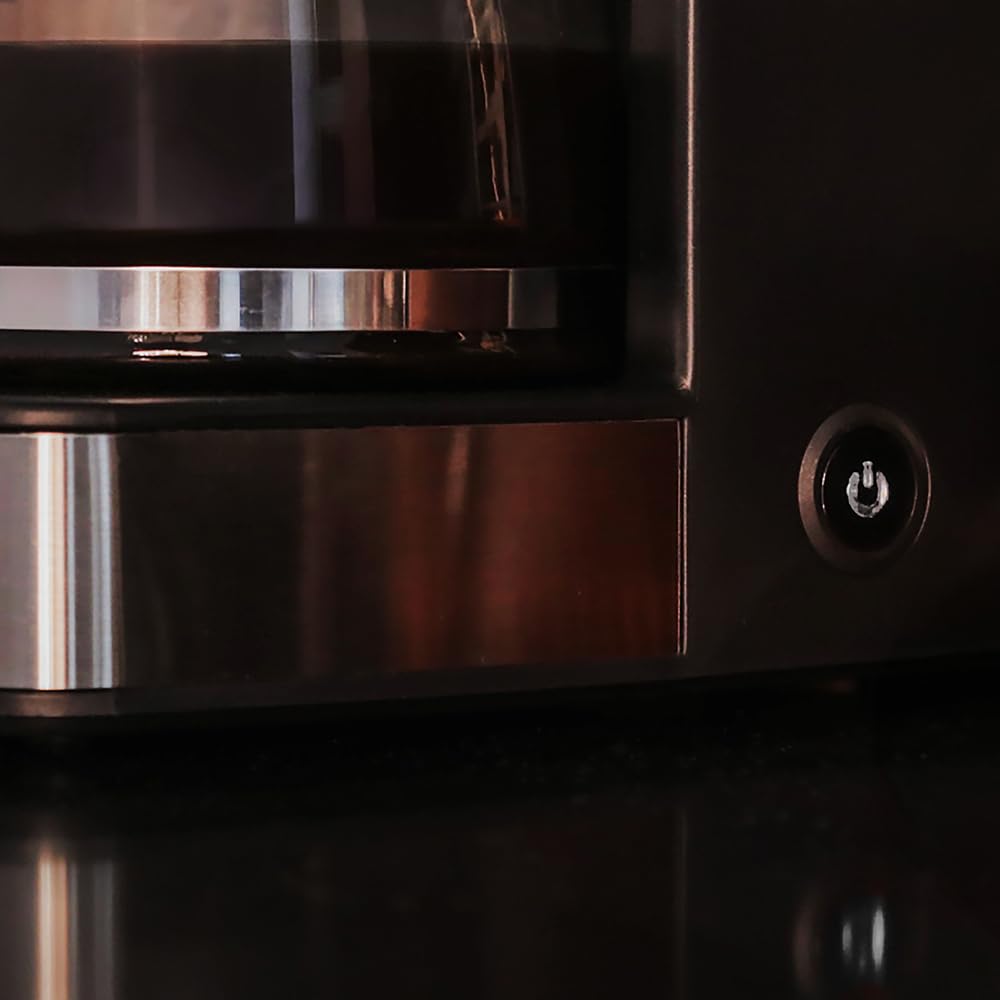 Cafeteira Cecotec 6 xícaras Inox - Design Moderno