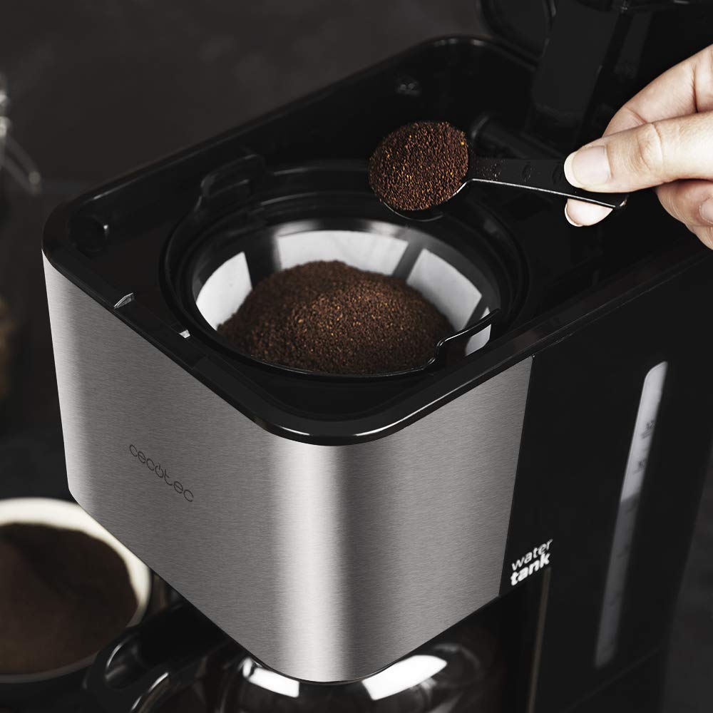 Cafeteira Cecotec 6 xícaras Inox - Design Moderno