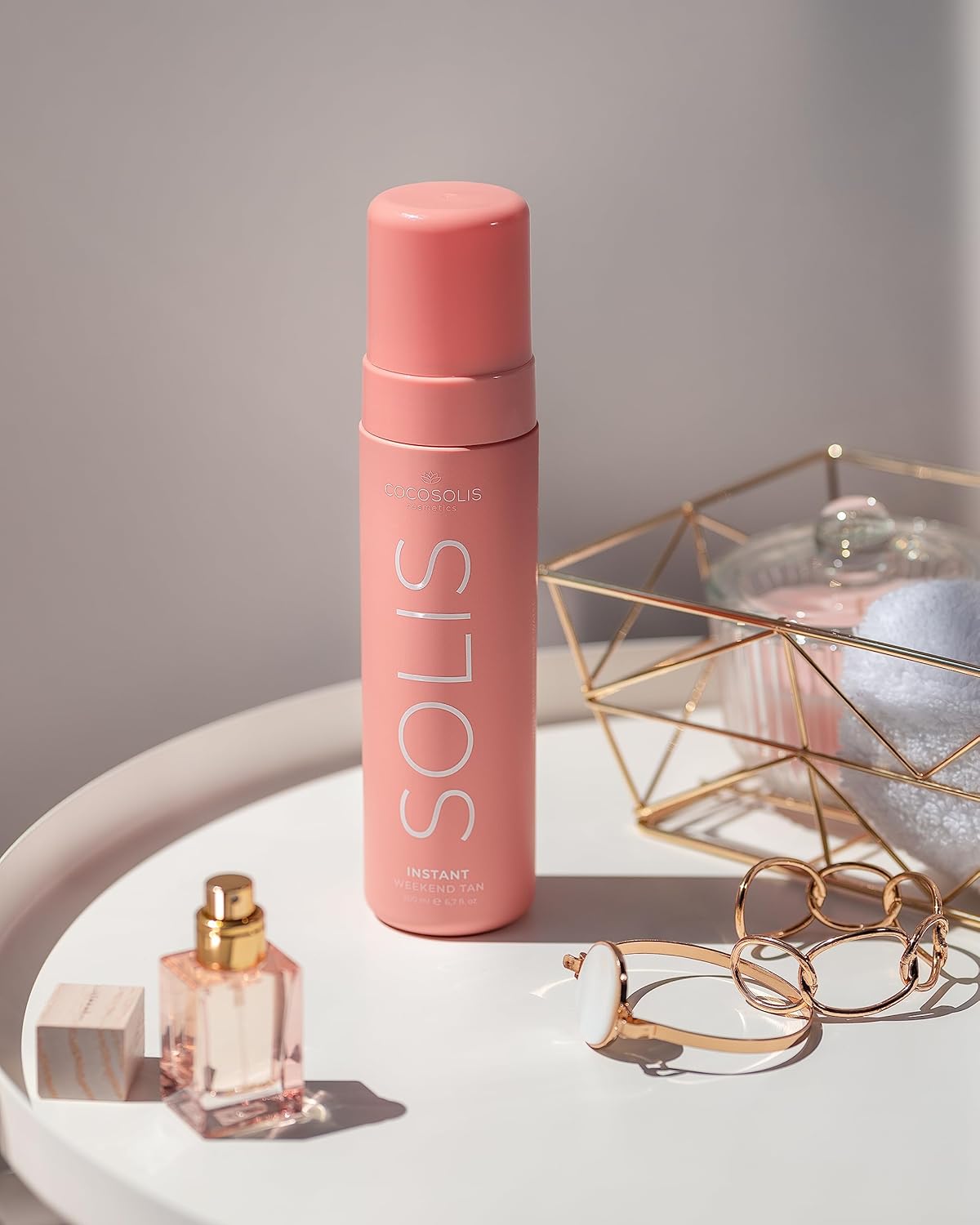 COCOSOLIS SOLIS Instant Weekend Loção autobronzeadora Tan para rosto e corpo(200 ml)