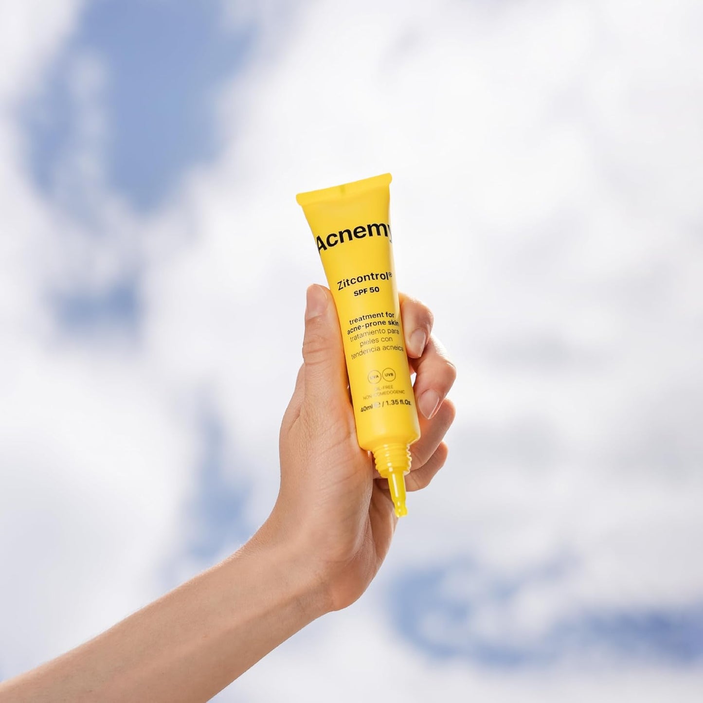 ACNEMY ZITCONTROL SPF50® - Tratamento para peles acneicas com SPF