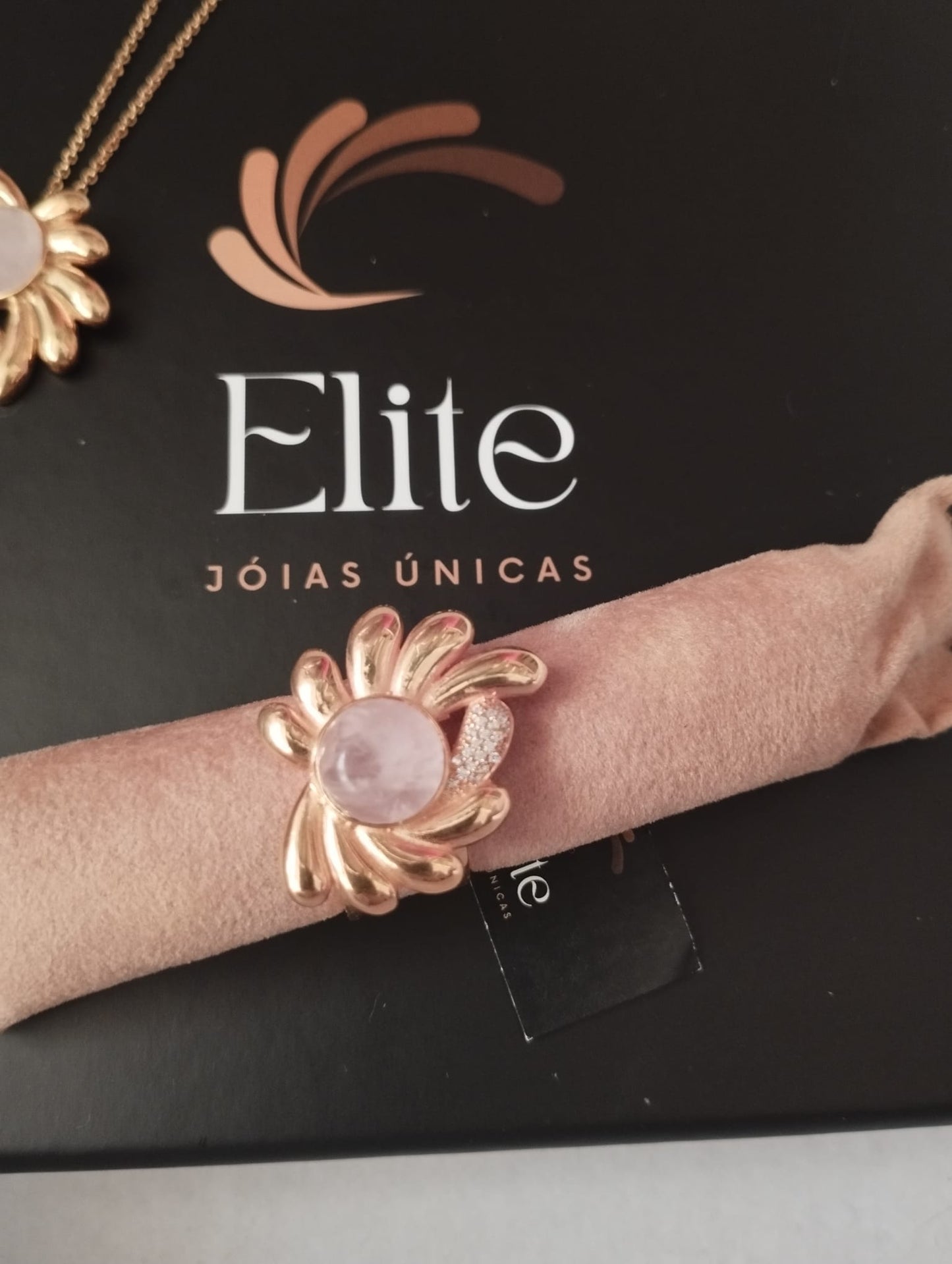 Anel Elite