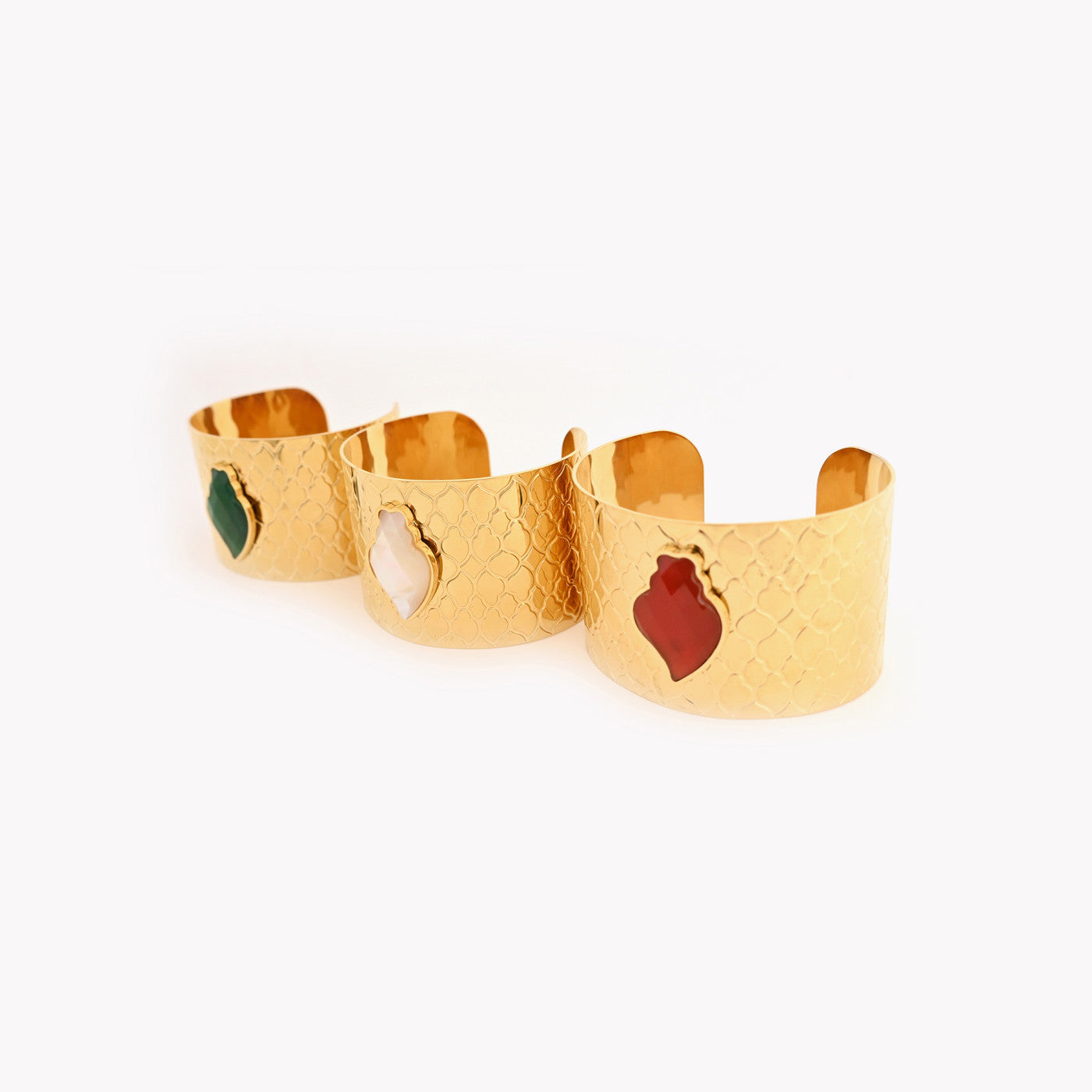 Pulseira rígida aço coração viana