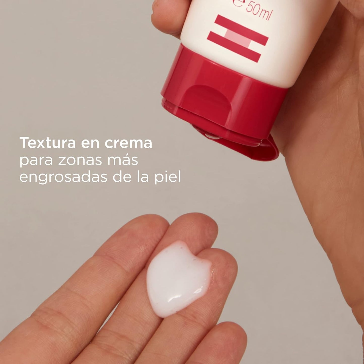Isdin Psorisdin Smooth creme 50 ml com textura suave para reduzir vermelhidão da pele em casos de psoríase
