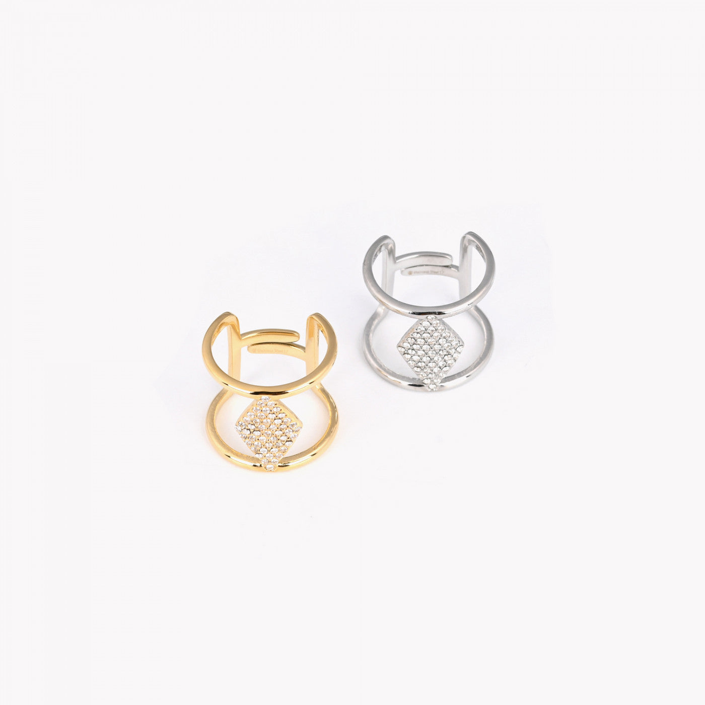 anel ajustável aço feminino Carmo Joalheiros em aço dourado e prateado com placa de cristais pavê