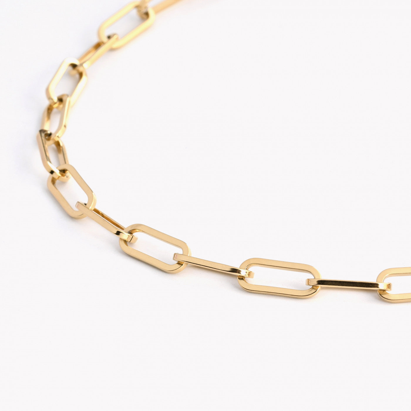 Collar de acero con eslabones y corazón lleno