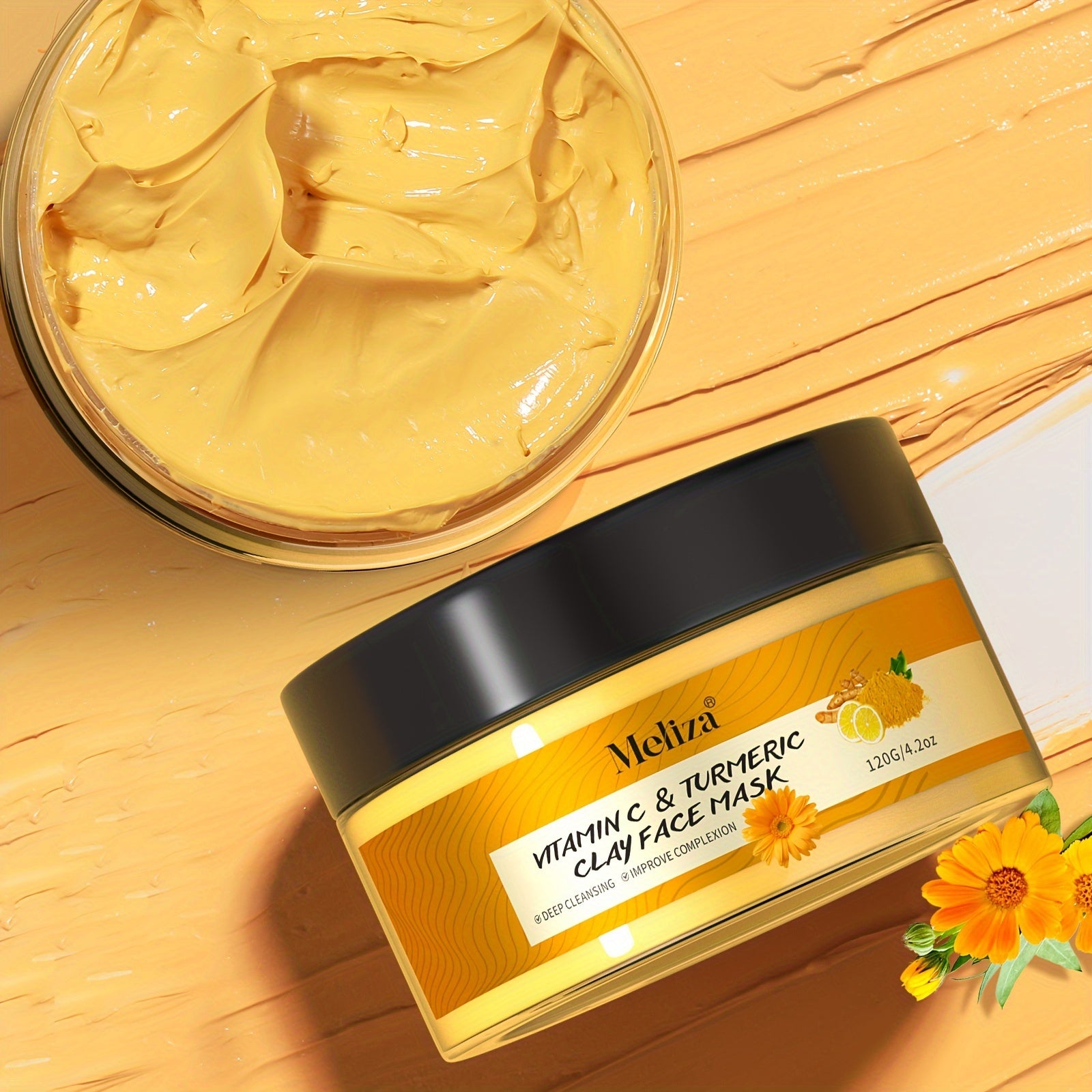 Máscara facial de cúrcuma e vitamina C em embalagem amarela, ideal para pele radiante e bem cuidada