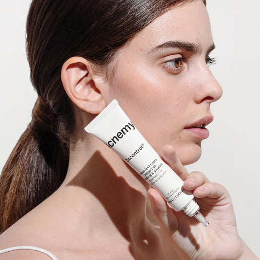 ACNEMY ZITCONTROL® - Tratamento para peles com tendencia acneica