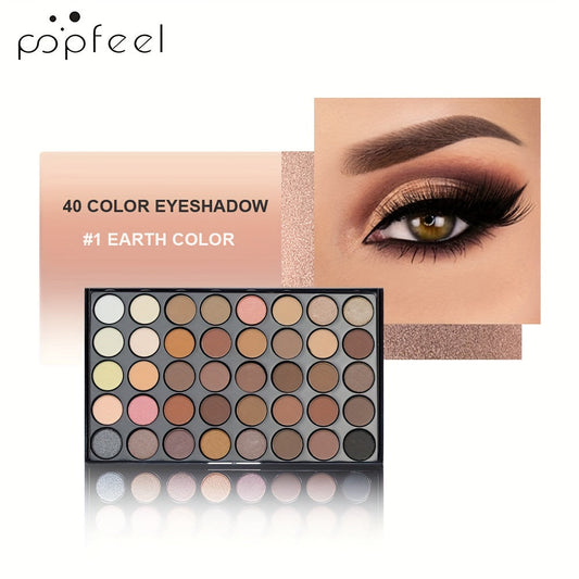 Paleta de maquiagem 40 cores com sombras mate, cintilantes e metálicas para criar looks variados.