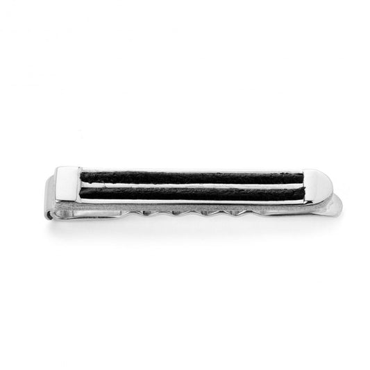 alfinete de gravata masculino prata Topazio 1874 com detalhe em couro preto e design slim para terno
