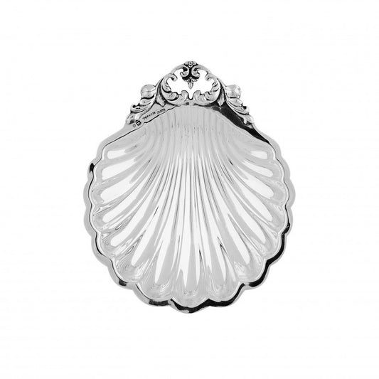 concha de batismo em prata Topázio 1874 com formato de vieira, ranhuras elegantes e ornamentos clássicos