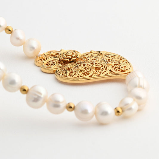 Collar de acero con perlas Corazón de Viana 