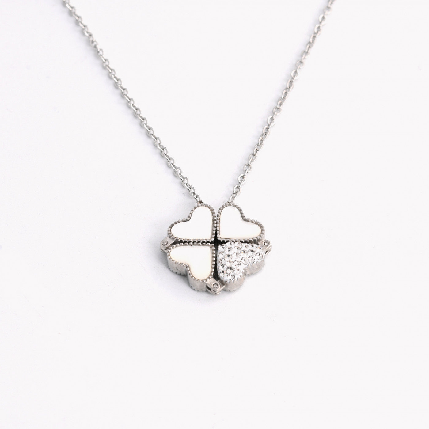 Collar de acero trébol y corazón - 2 en 1