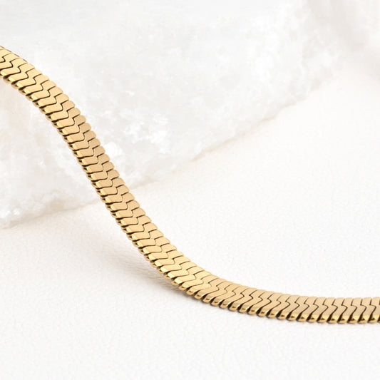 Collar de acero liso de 4 mm.