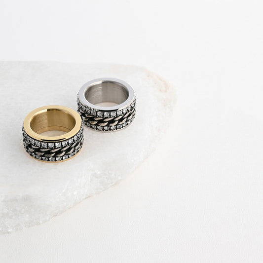 Anillo doble de acero brillante