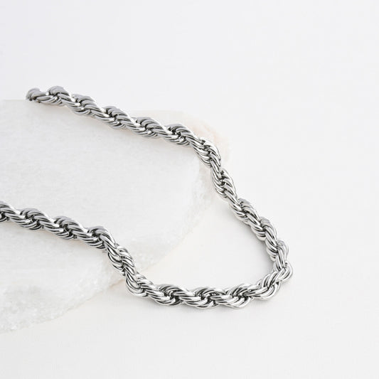 Collar de acero de malla trenzada gruesa