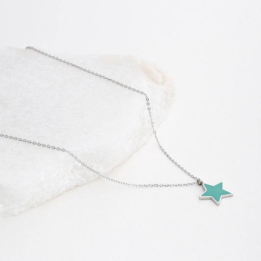 Colar em aço estrela verde - Terra de Estrelas