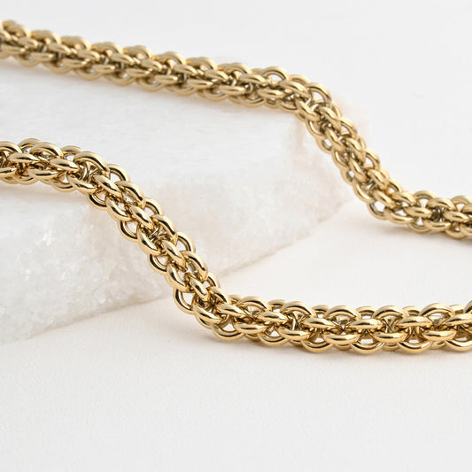 Collar de eslabones de acero grueso